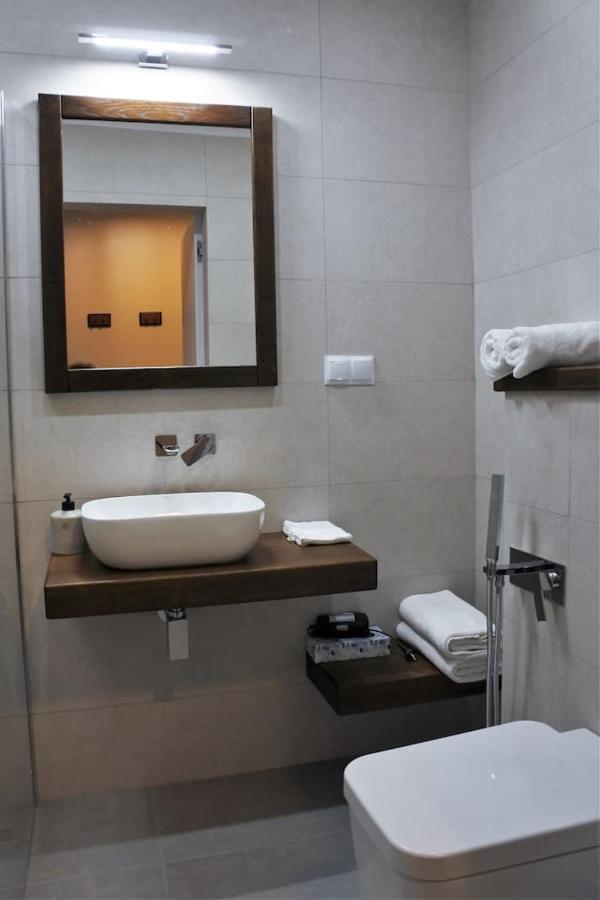 Boutique 108 - Old City, Luxury Apt. With A Garage Krakow Exterior photo